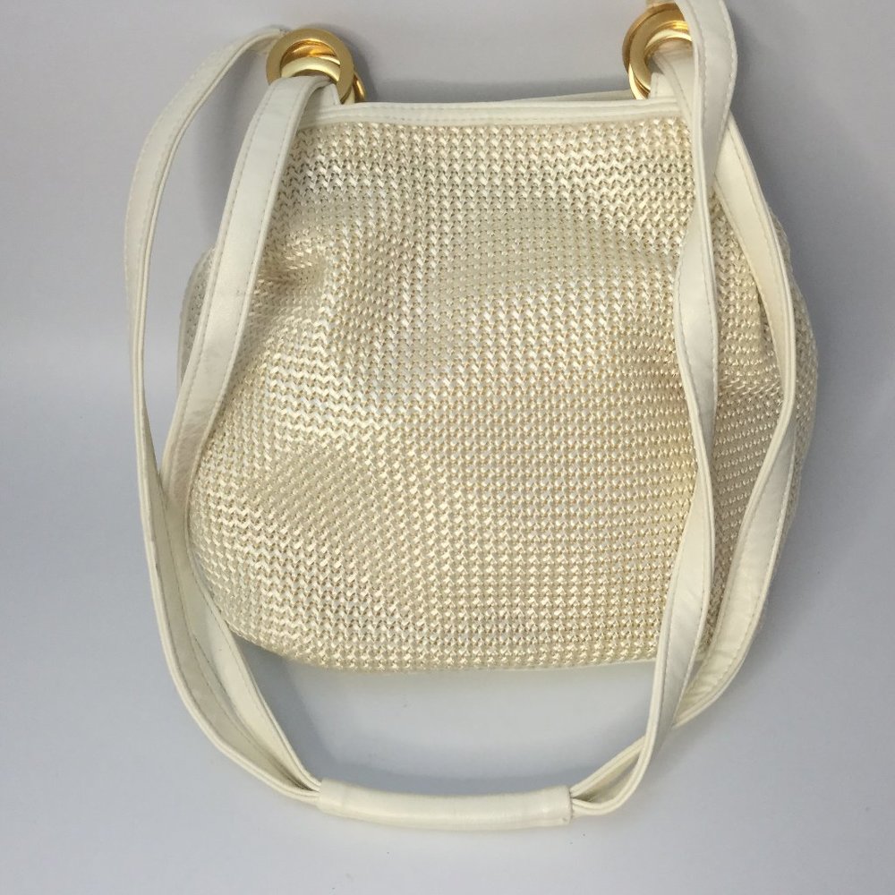 Cream Mondani New York Purse Knit Look Gold Circle